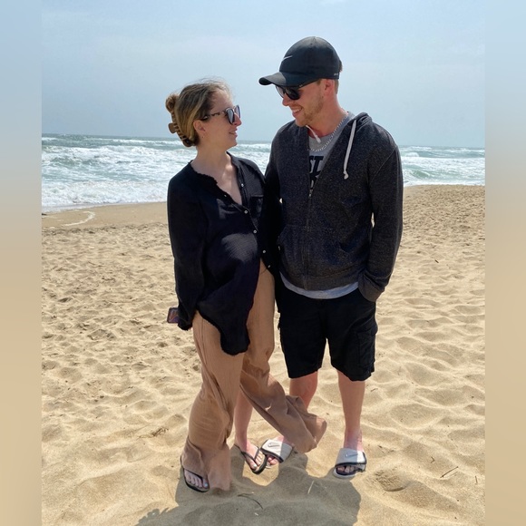 Meet your Posher, Kirsten 🌻 - Picture 5 of 8